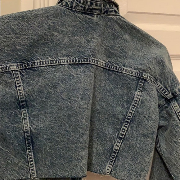 Blue Cropped Denim Jacket - Urban Outfitters - Picture 4 of 4